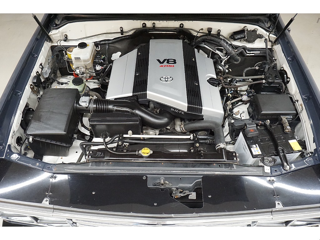 世界中で人気のＶ８エンジン搭載☆