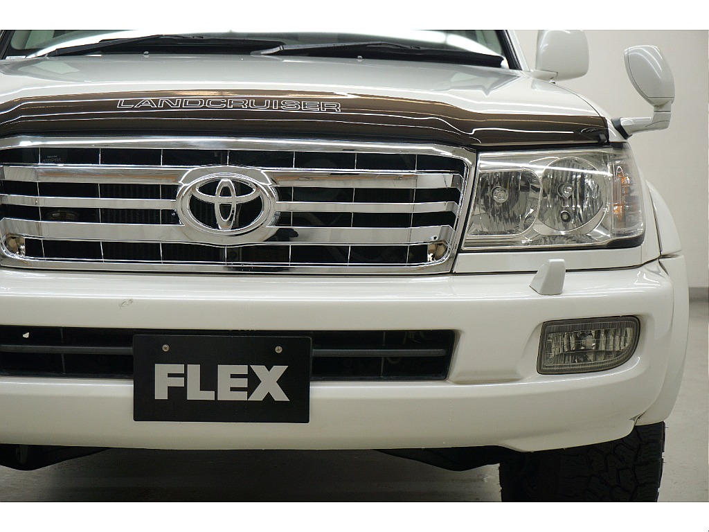 中期型☆ディーゼルターボ☆マルチレスモデル☆リフトＵＰ☆オーバーフェンダー☆バグガード☆新品フルメッキグリル☆後期ＬＯＯＫヘッドライト☆クリスタルフォグランプ☆