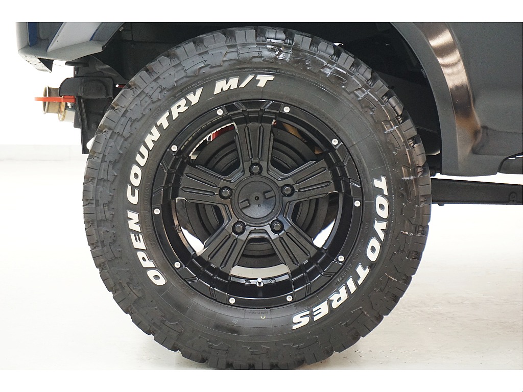 ＴＯＹＯオープンカントリーＲ／Ｔタイヤ×NITRO POWER CROSS CLAW16AW☆