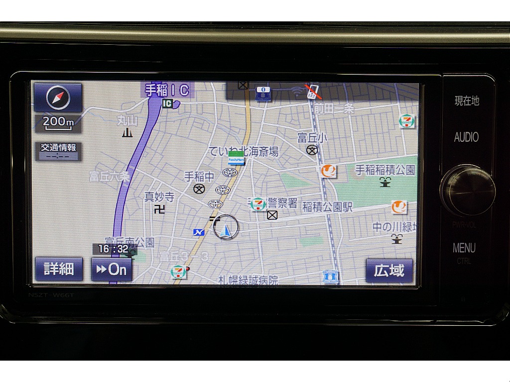 トヨタ純正ＳＤナビ（フルセグ、Bluetooth対応）☆バックカメラ☆