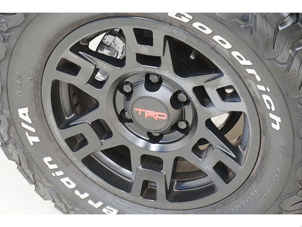 ＢＦグッドリッチＫＯ２　ATタイヤ×ＴＲＤ１７インチアルミホイール☆