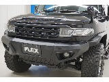 買取特選車☆ルーフ同色☆ルーフボディ同色ペイント☆各所ブラックアウト☆リフトＵＰ☆社外フロントバンパー☆社外フロントグリル☆プロジェクターヘッドライト☆ＬＥＤサイドマーカー☆トレイルサイドステップ☆