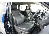 上級グレード専用　本革パワーシート☆
