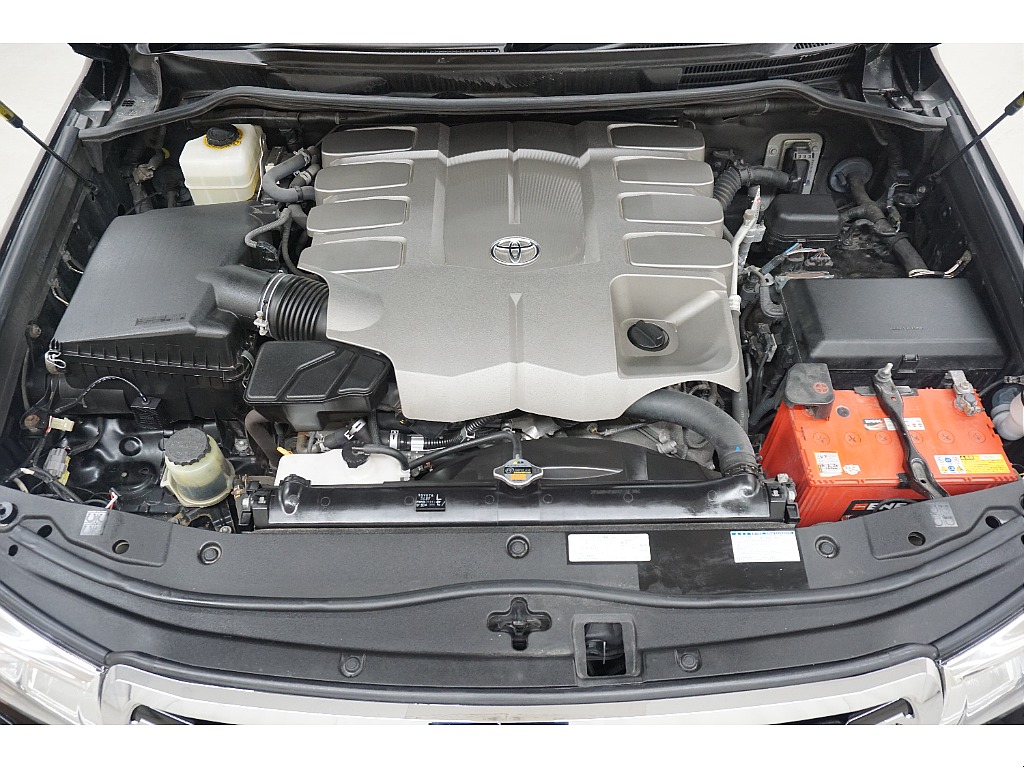 エンジンルームになります☆