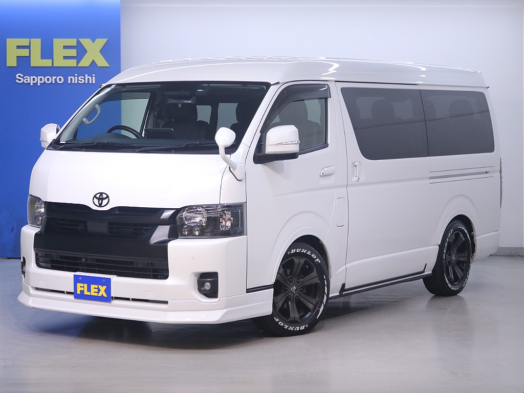 R5年ハイエースワゴンGL 4WD スタンダードシート×フローリング エアロカスタムパッケージ♪