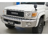 ワンオーナー☆復刻版７６☆５速マニュアル☆パートタイム式４ＷＤ☆ＴＯＹＯＴＡ文字グリル☆オプションフォグランプ☆ＬＥＤサイドマーカー☆ジオランダーＸ－ＡＴタイヤ☆ＪＡＯＳＴＲＩＢＥ１６ＡＷ☆