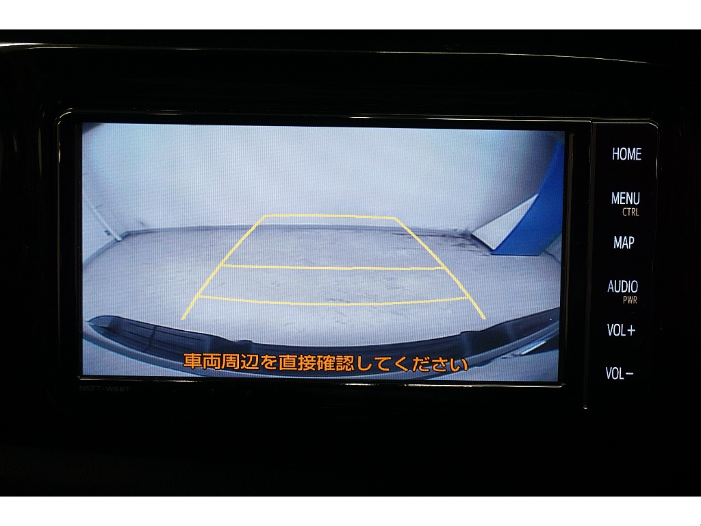 トヨタ純正ＳＤナビ（フルセグ、Bluetooth対応）☆バックカメラ☆