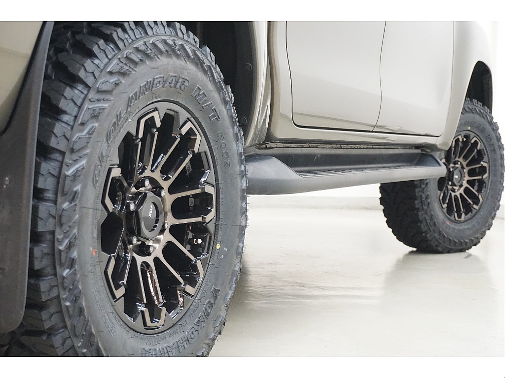 新品ＹＯＫＯＨＡＭＡジオランダーＭ／Ｔ　Ｇ００３×オリジナルＸＥＬＦ０２ホイール☆新品オリジナルエンハンスナット☆