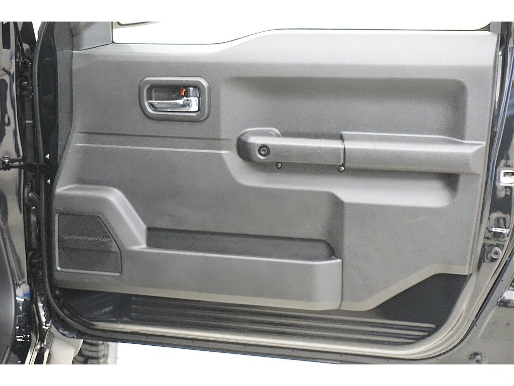 スズキ&nbsp;ジムニーノマド&nbsp;1.5FC 4WD&nbsp;FOUND Beas＋L&nbsp;北海道の詳細画像&nbsp;その13