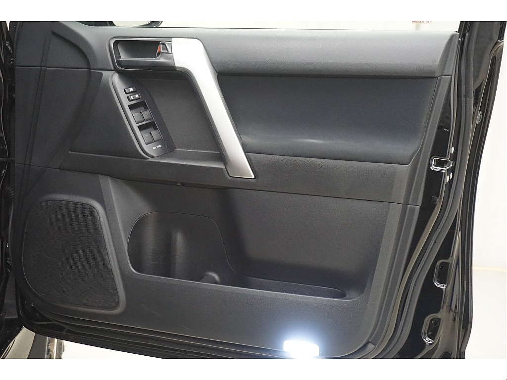 トヨタ&nbsp;ランドクルーザープラド&nbsp;プラド2.7TX 4WD&nbsp;&nbsp;北海道の詳細画像&nbsp;その12