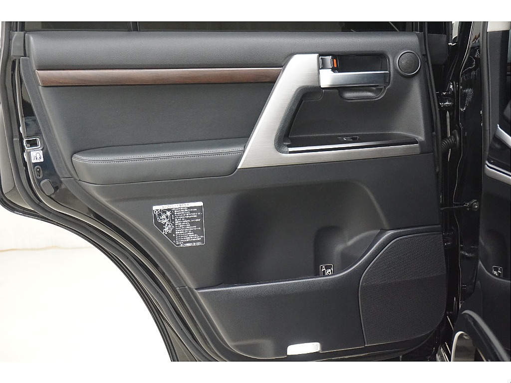 トヨタ&nbsp;ランドクルーザー200&nbsp;4.6ZX 4WD&nbsp;&nbsp;北海道の詳細画像&nbsp;その16