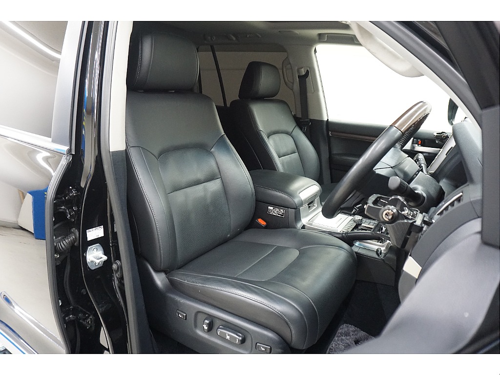 トヨタ&nbsp;ランドクルーザー200&nbsp;4.6ZX 4WD&nbsp;&nbsp;北海道の詳細画像&nbsp;その7