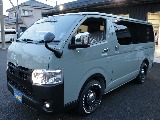 令和６年式アースカラーパッケージ人気のカーキ入庫！！登録済み未使用車両側パワースライドドア装備！！新品１６インチアルミSET新品シートカバー新品ＬＥＤテールライト装備！！希少な１台完成！！