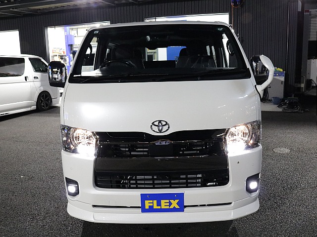 令和６年式登録済み未使用車ＦＬＥＸカスタム完成！！新品オリジナル１７インチアルミ新品スポイラー新品オーバーフェンダー新品ＬＥＤテール新品パイオニアＳＤナビビルトインＥＴＣ２．０装備！！