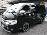 令和２年式ハイエースワゴンＧＬ２７００ガソリン２ＷＤ！人気のアゲ系カスタム済み！！パイオニアトリプルナビパッケージ装備！新品オリジナルＬＥＤテールライト社外シートカバー前後ドライブレコーダー装備！！