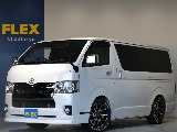 令和２年式ハイエースＶダークプライムⅡ２８００ディーゼルターボカスタム車両入庫！！リア全面床張り施工済みオリジナルベットＫＩＴパナソニックＳＤナビパイオニアフリップダウンモニター装備社外パーツ多数装備