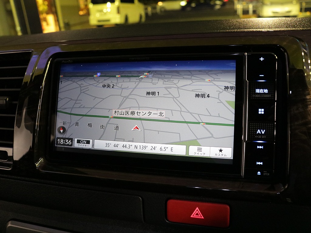 令和６年式ハイエースＶダークプライムⅡ２８００ディーゼルターボＦＬＥＸカスタム車両入庫！！両側パワースライドドア装備！パイオニア７インチナビビルトインＥＴＣ２．０ＨＤＭＩソケットルーフスピーカー増設！