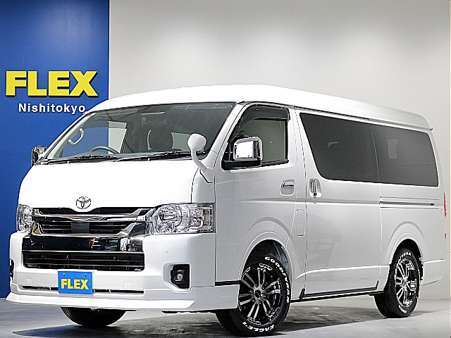 令和５年式ハイエースワゴンファインテックツアラー４WDカスタム車両入庫！フロントスポイラーオリジナル１７インチアルミオーバーフェンダーパナソニック１０インチSDナビアルパイン１２．８フリップダウン装備