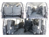 ４列目シートは跳ね上げ可能！！