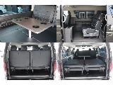 専用のセンターポール式テーブル装備！！