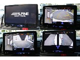 メーカーオプションのパノラミックビューモニター装備！！