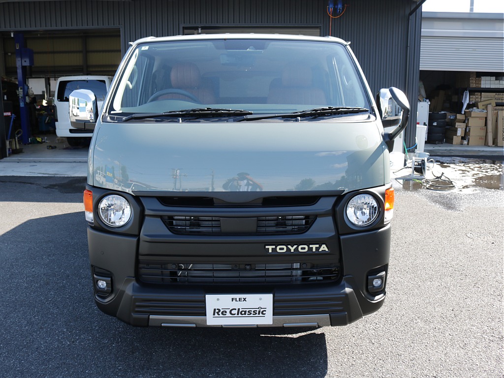 お洒落なカーキ人気のＲＥクラシックになります！！
