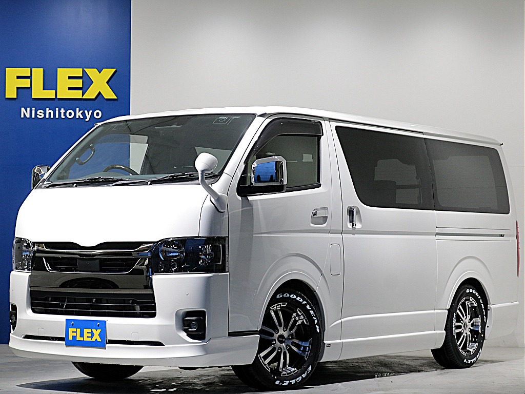 令和４年式ハイエースＶダークプライムⅡ２８００ディーゼル４ＷＤレガンスフルエアロＫＩＴ装着済み！新品オリジナル１７インチアルミ１．５インチローダウンＥＳＳＥＸオーバーフェンダー純正７インチナビ装備！