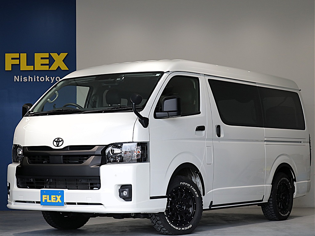 令和５年式ワゴンＧＬ４ＷＤブラックエディション完成！ＥＳＳＥＸフロントスポイラーＥＳＳＥＸ１６インチアルミオリジナルオーバーフェンダーオリジナルＬＥＤテールライトパナソニックナビフリップダウン装備！！