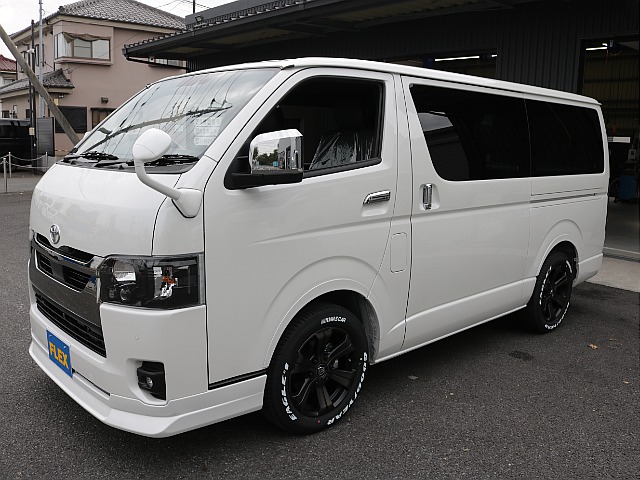 アンダーミラーも同色塗装済み!!