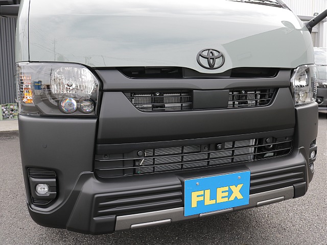 入手困難アースカラーパッケージ２８００ディーゼル４WDブラックエディション入庫！！