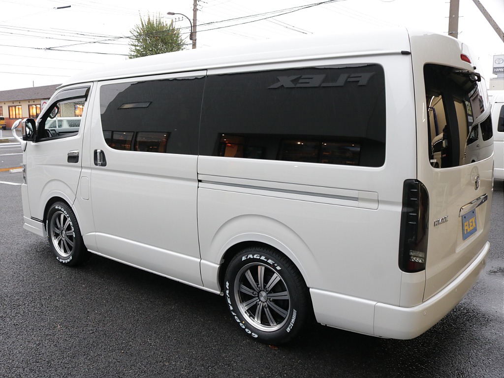 リアフィルム５面ブラック施工済み！！