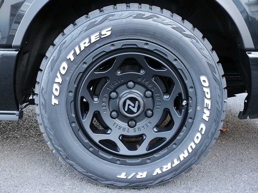 新車ワゴンＧＬ４ＷＤオリジナルＶｅｒ１シートアレンジブラックエディション完成！オリジナルフロントバンパーオリジナルオーバーフェンダーオリジナルＬＥＤテールオリジナル１６インチアルミアルパインナビ装備！