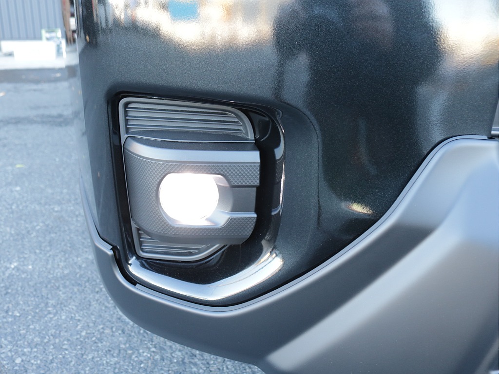 新車ワゴンＧＬ４ＷＤオリジナルＶｅｒ１シートアレンジブラックエディション完成！オリジナルフロントバンパーオリジナルオーバーフェンダーオリジナルＬＥＤテールオリジナル１６インチアルミアルパインナビ装備！