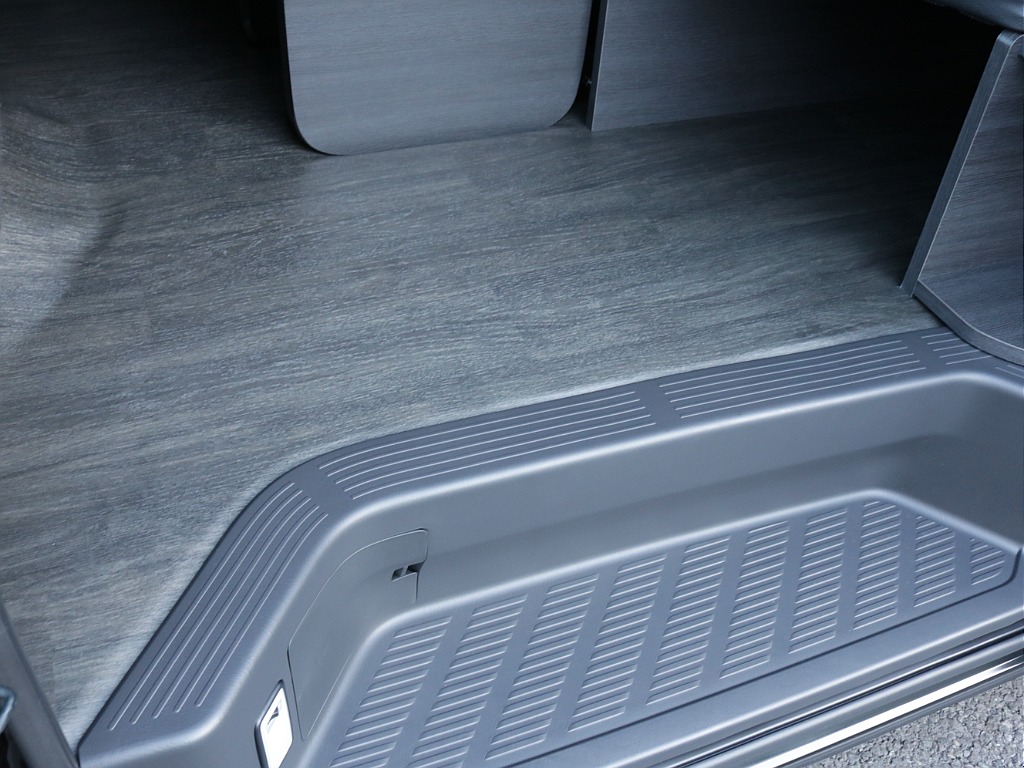 新車ワゴンＧＬ４ＷＤオリジナルＶｅｒ１シートアレンジブラックエディション完成！オリジナルフロントバンパーオリジナルオーバーフェンダーオリジナルＬＥＤテールオリジナル１６インチアルミアルパインナビ装備！