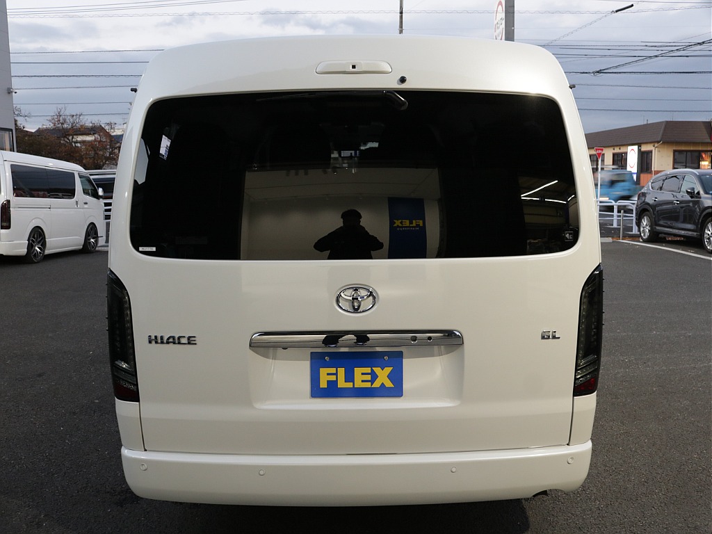 令和６年式ワゴンＧＬＶｅｒ１シートアレンジ施工済みオリジナルフロントスポイラーオリジナル１７インチアルミオリジナルＬＥＤテールオリジナルオーバーフェンダーアルパインＢＩＧ－Ｘ１１インチフリップダウン！