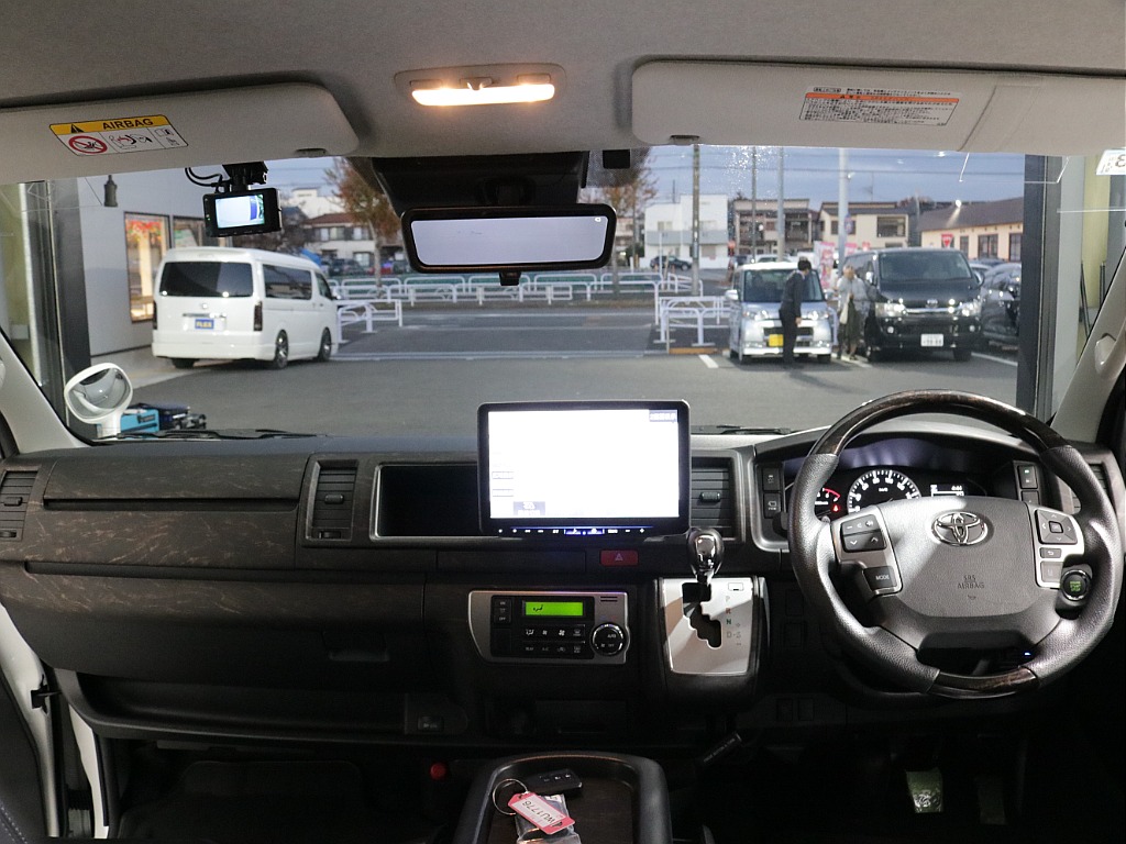 令和６年式ワゴンＧＬＶｅｒ１シートアレンジ施工済みオリジナルフロントスポイラーオリジナル１７インチアルミオリジナルＬＥＤテールオリジナルオーバーフェンダーアルパインＢＩＧ－Ｘ１１インチフリップダウン！