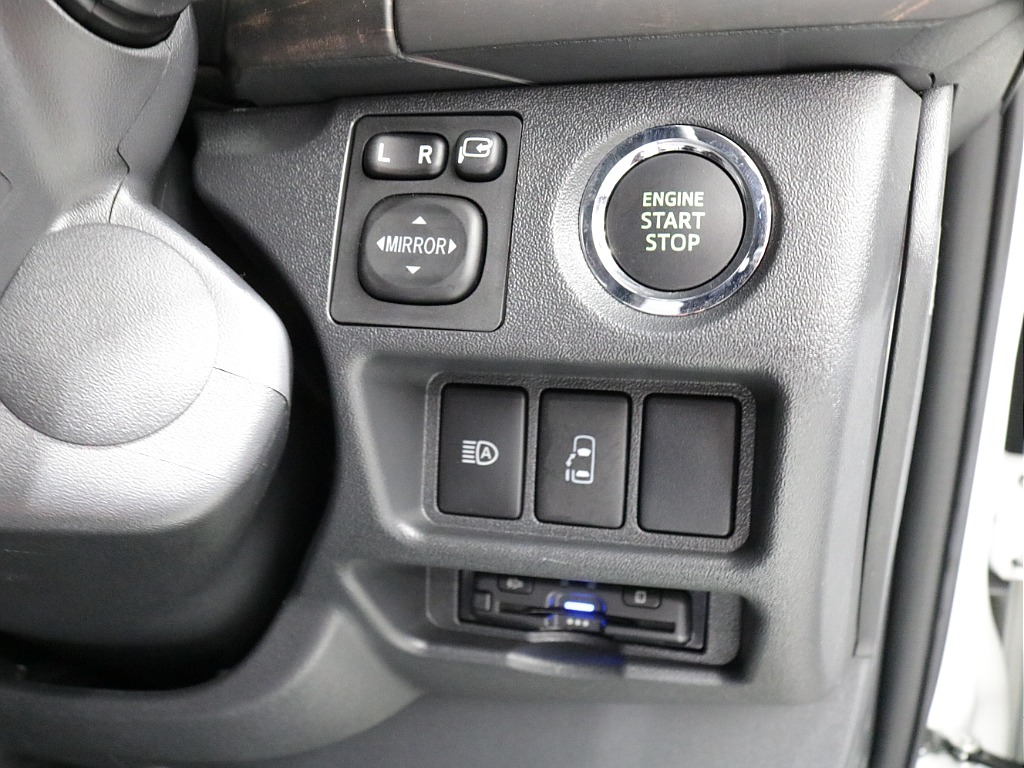 令和６年式ワゴンＧＬＶｅｒ１シートアレンジ施工済みオリジナルフロントスポイラーオリジナル１７インチアルミオリジナルＬＥＤテールオリジナルオーバーフェンダーアルパインＢＩＧ－Ｘ１１インチフリップダウン！