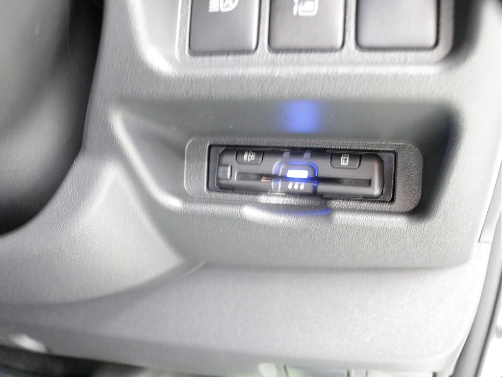 令和６年式ワゴンＧＬＶｅｒ１シートアレンジ施工済みオリジナルフロントスポイラーオリジナル１７インチアルミオリジナルＬＥＤテールオリジナルオーバーフェンダーアルパインＢＩＧ－Ｘ１１インチフリップダウン！