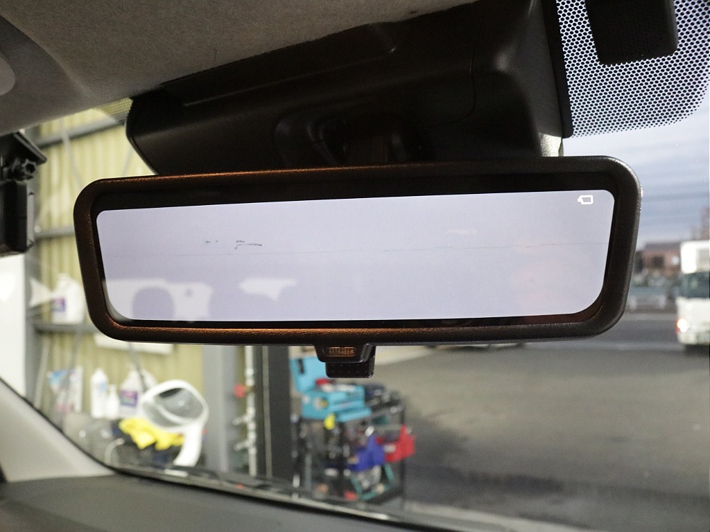 令和６年式ワゴンＧＬＶｅｒ１シートアレンジ施工済みオリジナルフロントスポイラーオリジナル１７インチアルミオリジナルＬＥＤテールオリジナルオーバーフェンダーアルパインＢＩＧ－Ｘ１１インチフリップダウン！