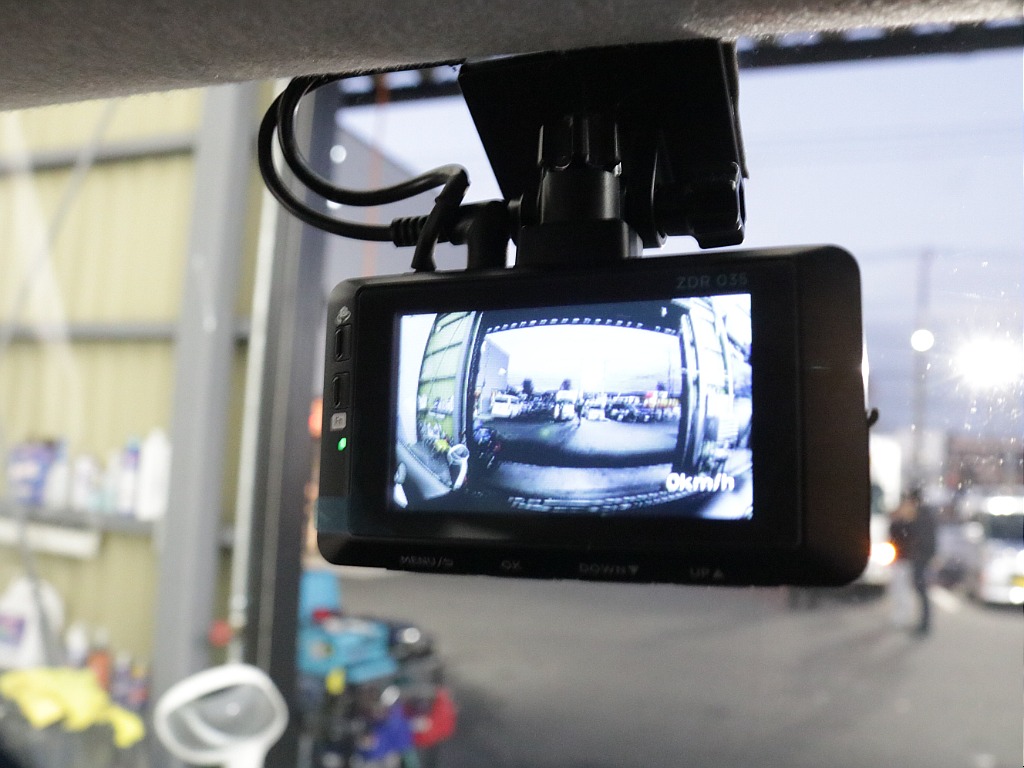 令和６年式ワゴンＧＬＶｅｒ１シートアレンジ施工済みオリジナルフロントスポイラーオリジナル１７インチアルミオリジナルＬＥＤテールオリジナルオーバーフェンダーアルパインＢＩＧ－Ｘ１１インチフリップダウン！