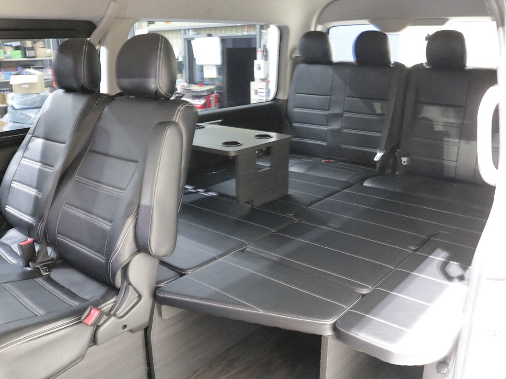 令和６年式ワゴンＧＬＶｅｒ１シートアレンジ施工済みオリジナルフロントスポイラーオリジナル１７インチアルミオリジナルＬＥＤテールオリジナルオーバーフェンダーアルパインＢＩＧ－Ｘ１１インチフリップダウン！