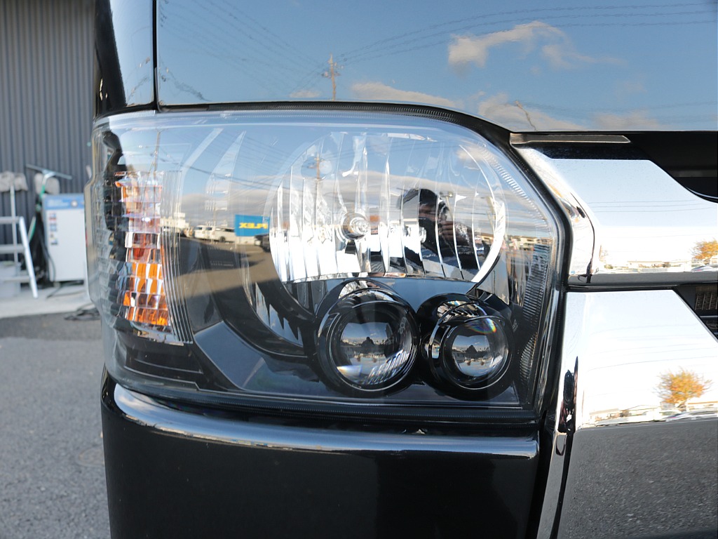 ３１年式ダークプライムⅡ２０００ガソリン２WDカスタム車両入庫！オリジナルフロントスポイラーオリジナル２インチローダウンオリジナルＬＥＤテールライトオリジナルワークタイプベットＫＩＴ新品パーツ装備！！