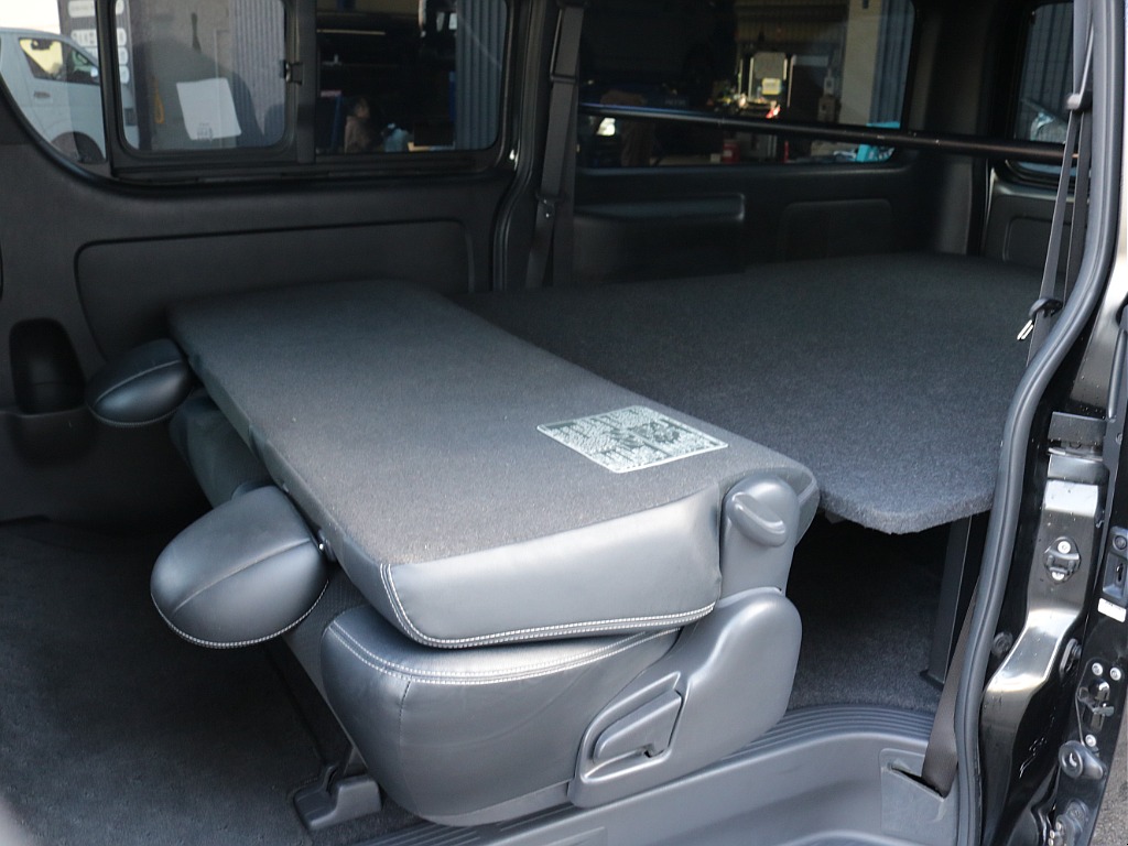 ３１年式ダークプライムⅡ２０００ガソリン２WDカスタム車両入庫！オリジナルフロントスポイラーオリジナル２インチローダウンオリジナルＬＥＤテールライトオリジナルワークタイプベットＫＩＴ新品パーツ装備！！