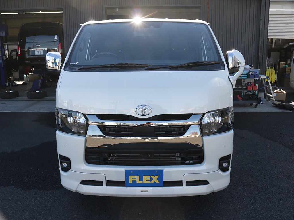 シンプルなフロントマスクになります！！