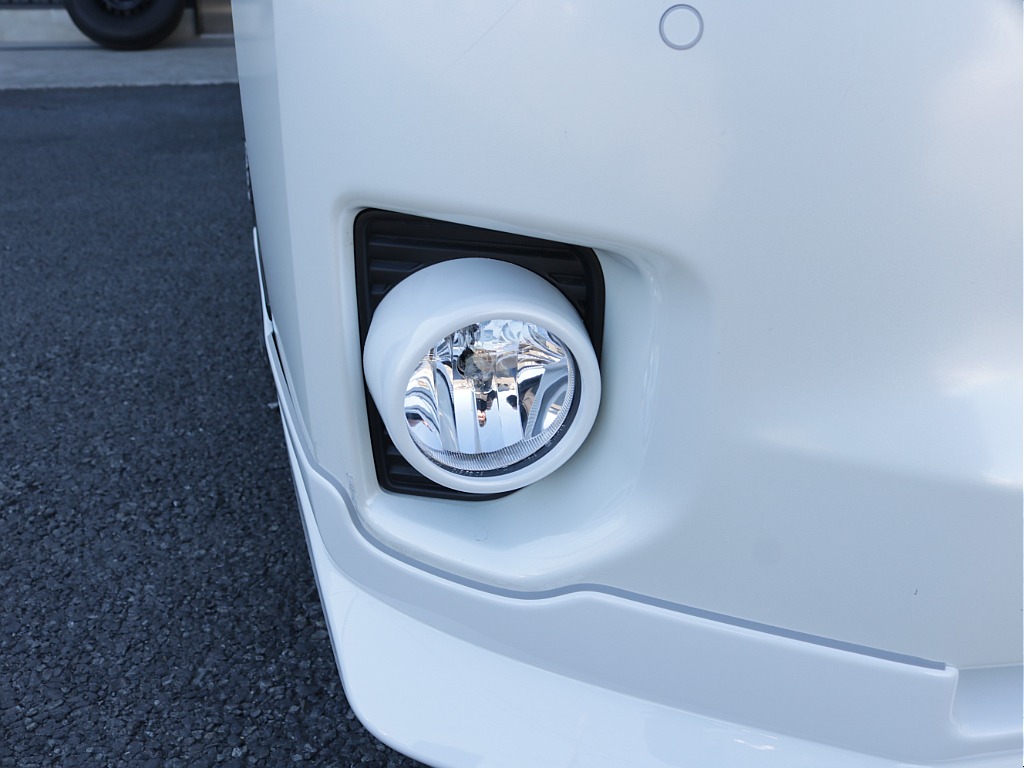 令和３年式希少ファインテックツアラー２７００ガソリン２WDキャプテンシート搭載カスタム車両入庫！アルパインＢＩＧ－Ｘ１１インチナビアルパイン１２．８フリップダウンモニタービルトインＥＴＣ２．０装備！！