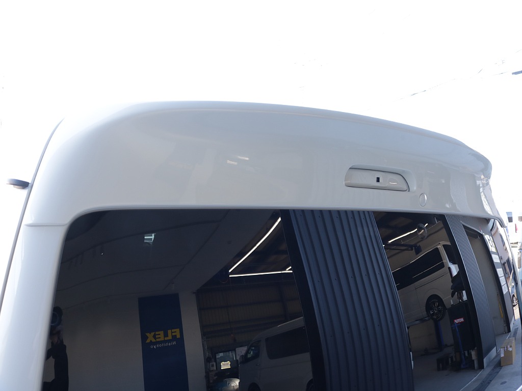 令和３年式希少ファインテックツアラー２７００ガソリン２WDキャプテンシート搭載カスタム車両入庫！アルパインＢＩＧ－Ｘ１１インチナビアルパイン１２．８フリップダウンモニタービルトインＥＴＣ２．０装備！！