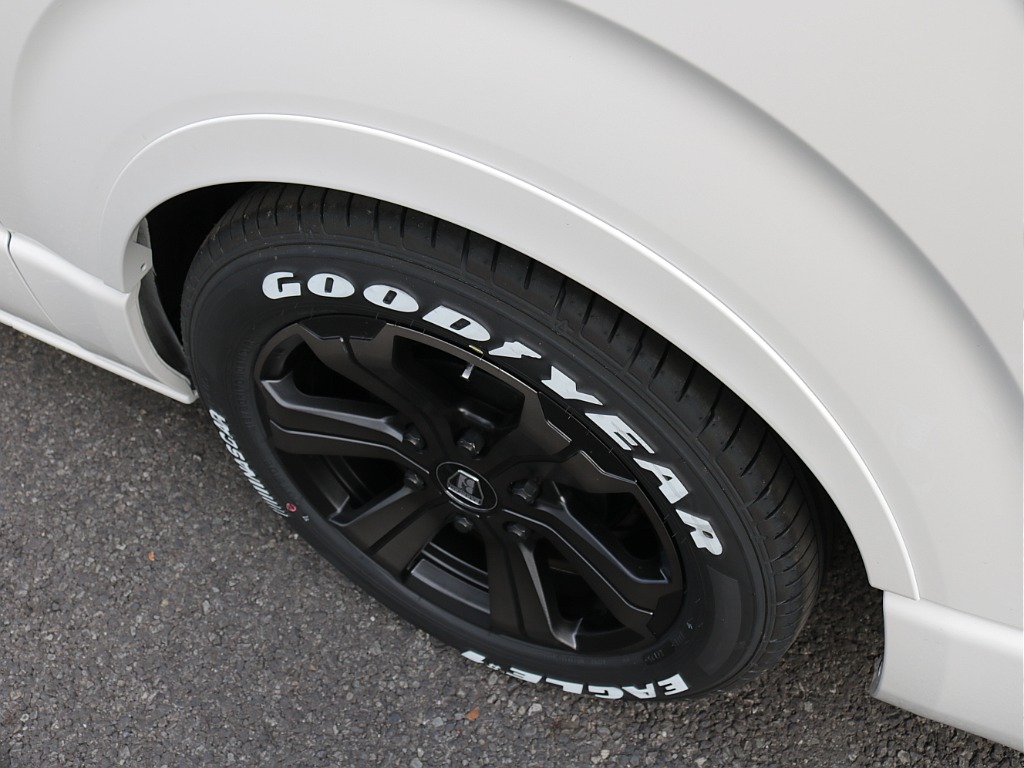 新車ワゴンＧＬネクロスシートアレンジ施工大画面アルパインツインナビパッケージ装備！オリジナルフロントスポイラーオリジナルオーバーフェンダーオリジナルＬＥＤテールオリジナル１７インチアルミ装着済み！！