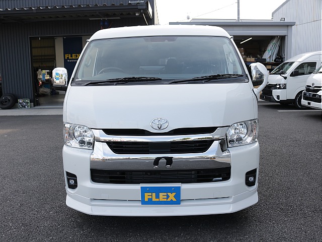 シンプルなフロントマスクになります！！