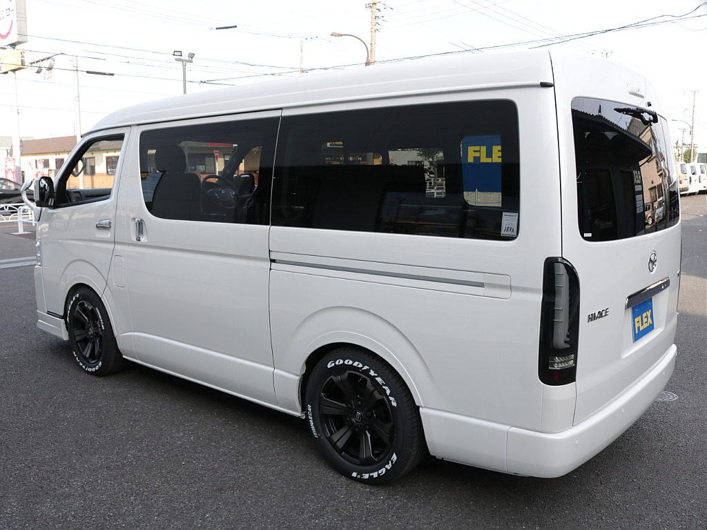 トヨタ&nbsp;ハイエース&nbsp;ワゴン2.7GLロング ミドルルーフ&nbsp;パーキングサポート&nbsp;東京都の詳細画像&nbsp;その8