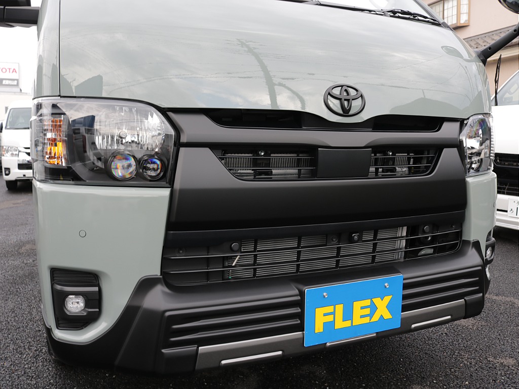 令和７年式アースカラーパッケージ２８００ディーゼル４WDブラックエディション完成！オリジナルフロントバンパー前後バンパー同色塗装オリジナル１６インチアルミオリジナルLEDテールアルパインＢＩＧ－Ｘナビ